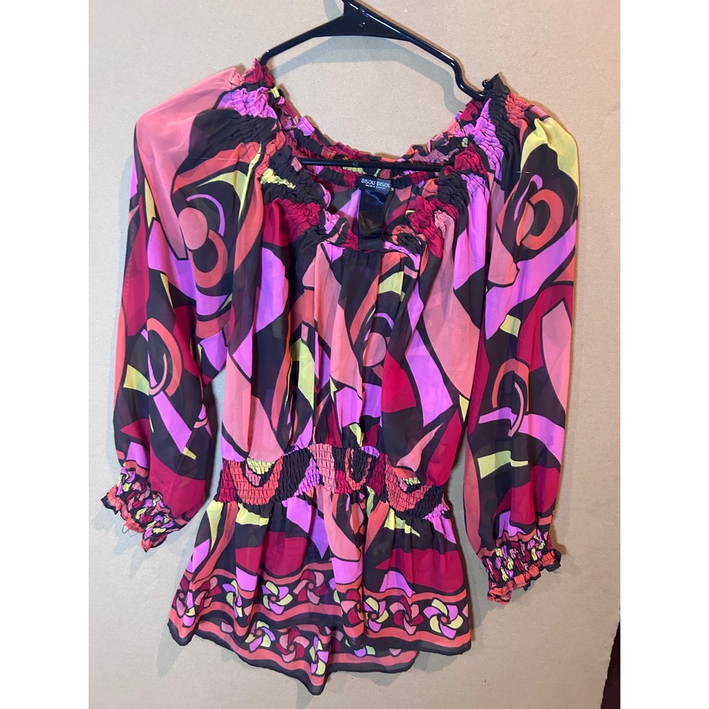 Bisou Bisou Michele Bohbot Blouse Womens Medium Pink Abstract Smocked Excellent